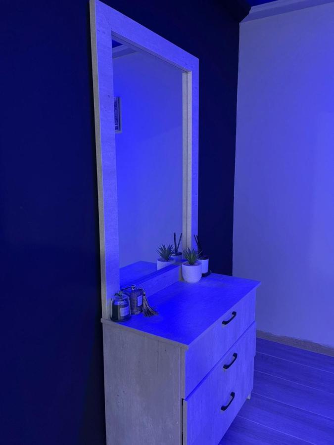 חדרי לייבל Label Rooms Blue & Red Tyberiada Zewnętrze zdjęcie